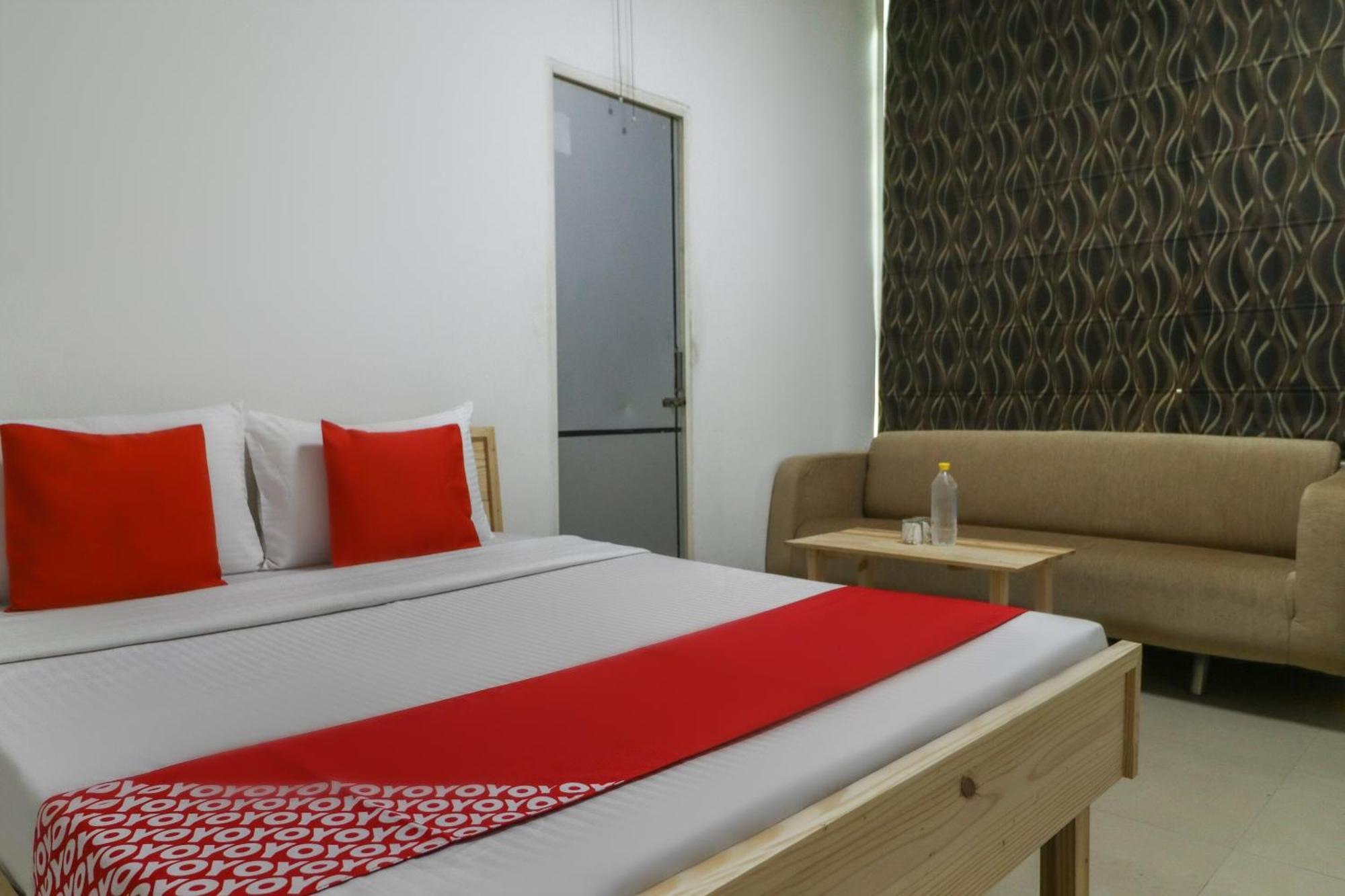 Hotel O Mg Mehak Garden Darbi エクステリア 写真